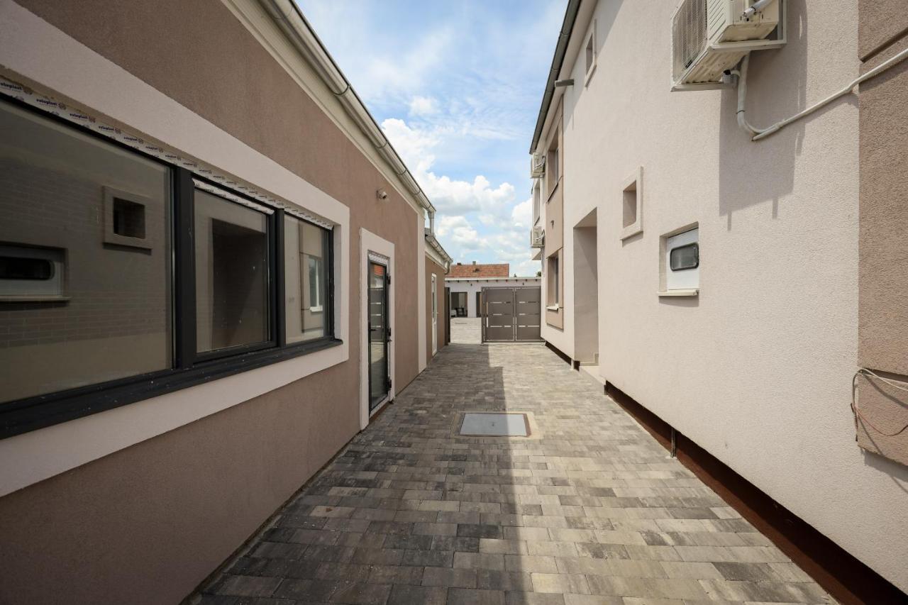 Domacin Komsijska Gostiona Zrenjanin Exterior foto