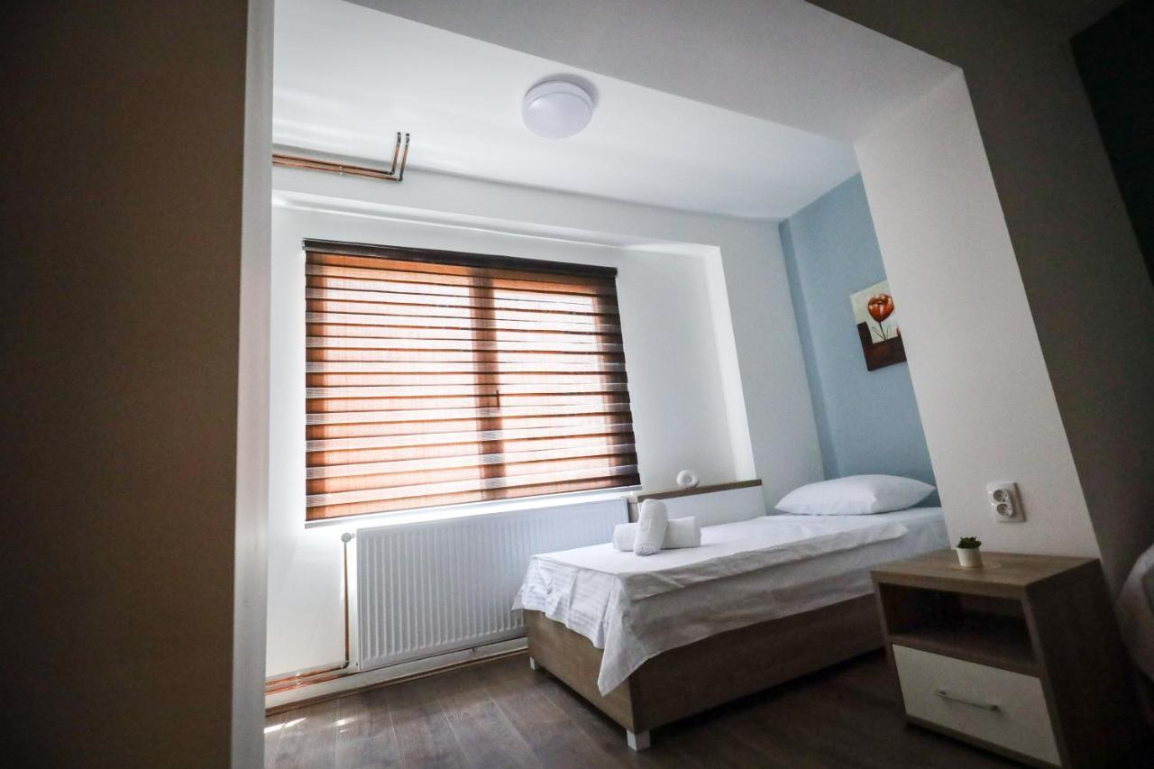 Domacin Komsijska Gostiona Zrenjanin Exterior foto